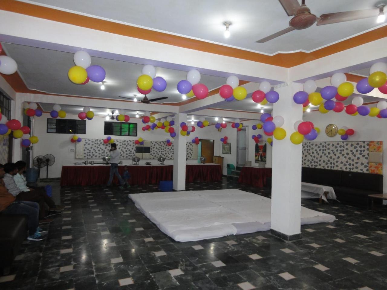 Hotel Taj Plaza, Vip Road, Agra Agra  Exterior foto
